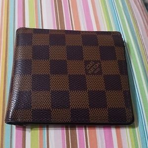 Louis Vuitton Mens Wallet